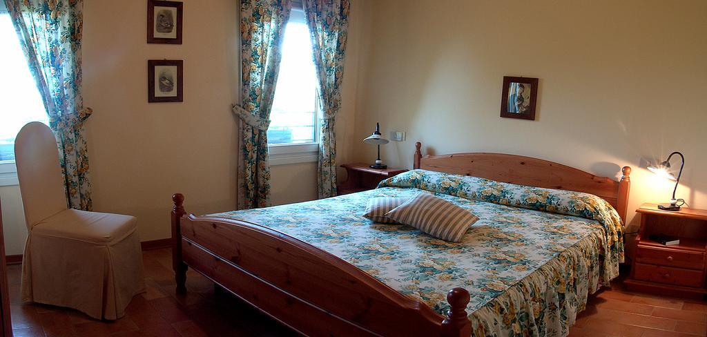 Agriturismo Isola Augusta Palazzolo dello Stella Cameră foto