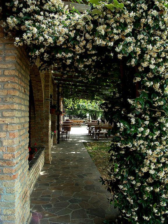 Agriturismo Isola Augusta Palazzolo dello Stella Exterior foto