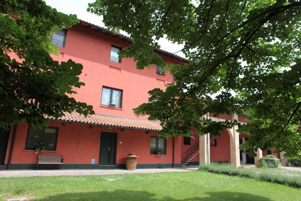 Agriturismo Isola Augusta Palazzolo dello Stella Exterior foto
